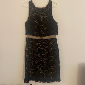 Bailey 44 black lace dress
